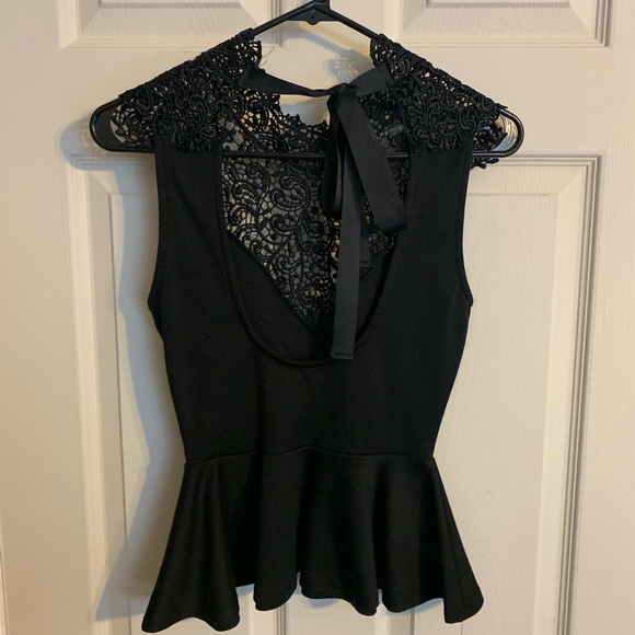 LACE PEPLUM TOP - Picture 2 of 2